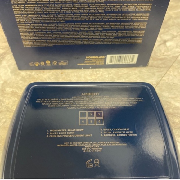 Hourglass Palette with Gold and Pink Shades - Picture 3 of 3